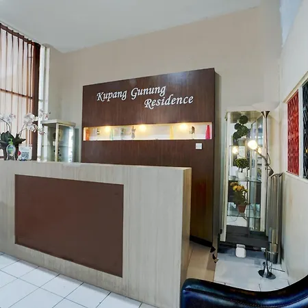 Kupang Gunung Homestay Syariah near Islamic Center Surabaya-3